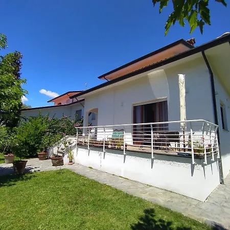 La Bouganville Camaiore