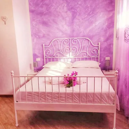 La Bouganville Bed & Breakfast 3*