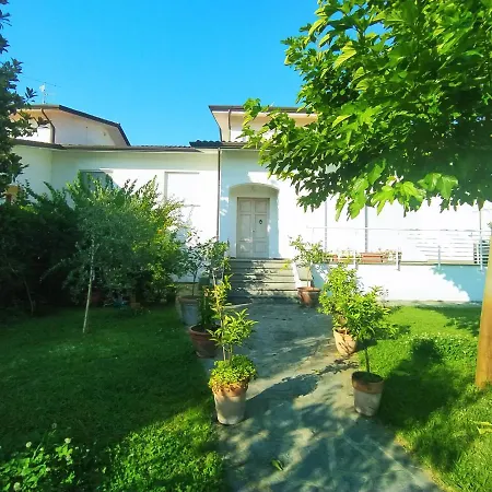 La Bouganville Bed & Breakfast Camaiore